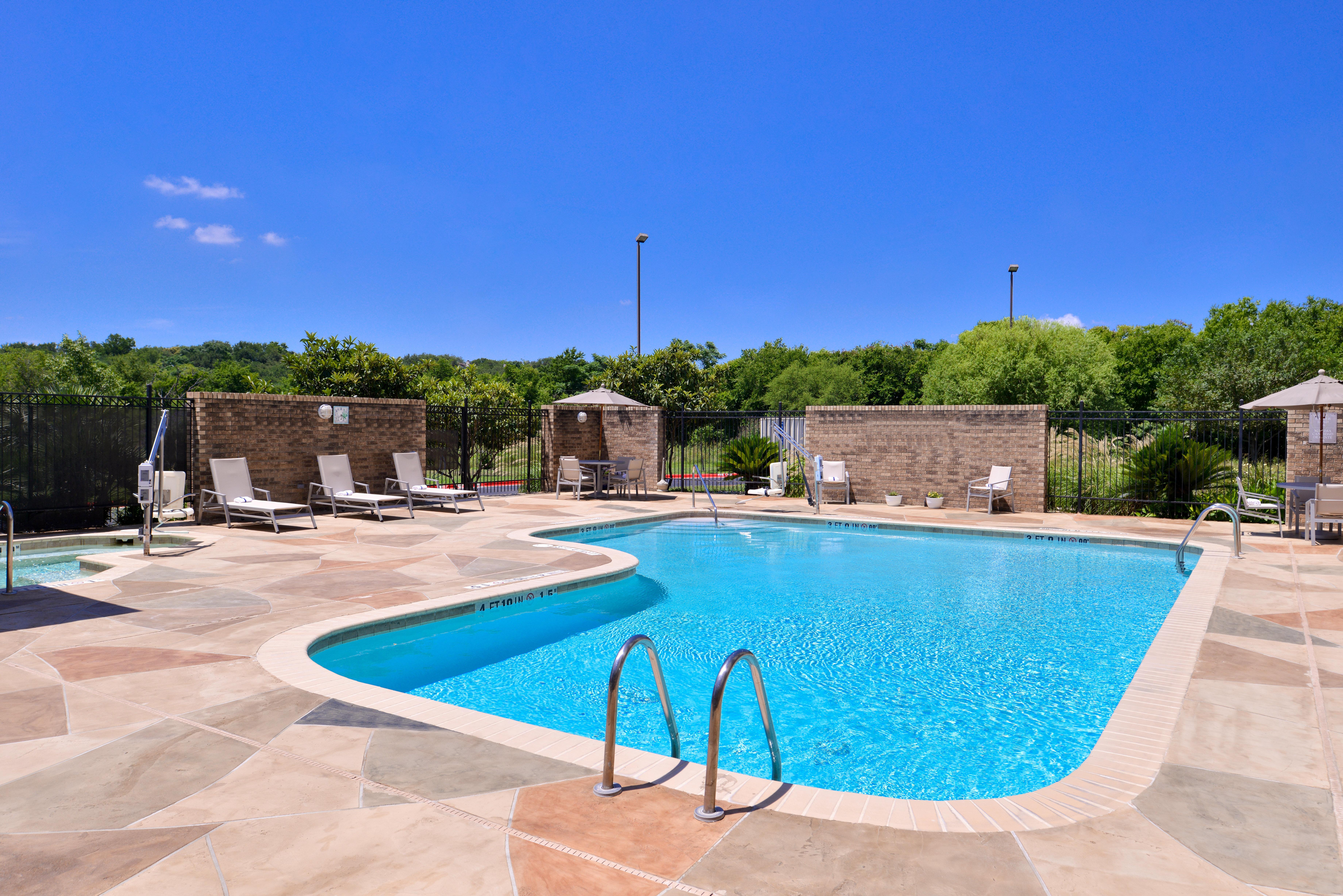 Holiday Inn Express & Suites Selma By Ihg Экстерьер фото